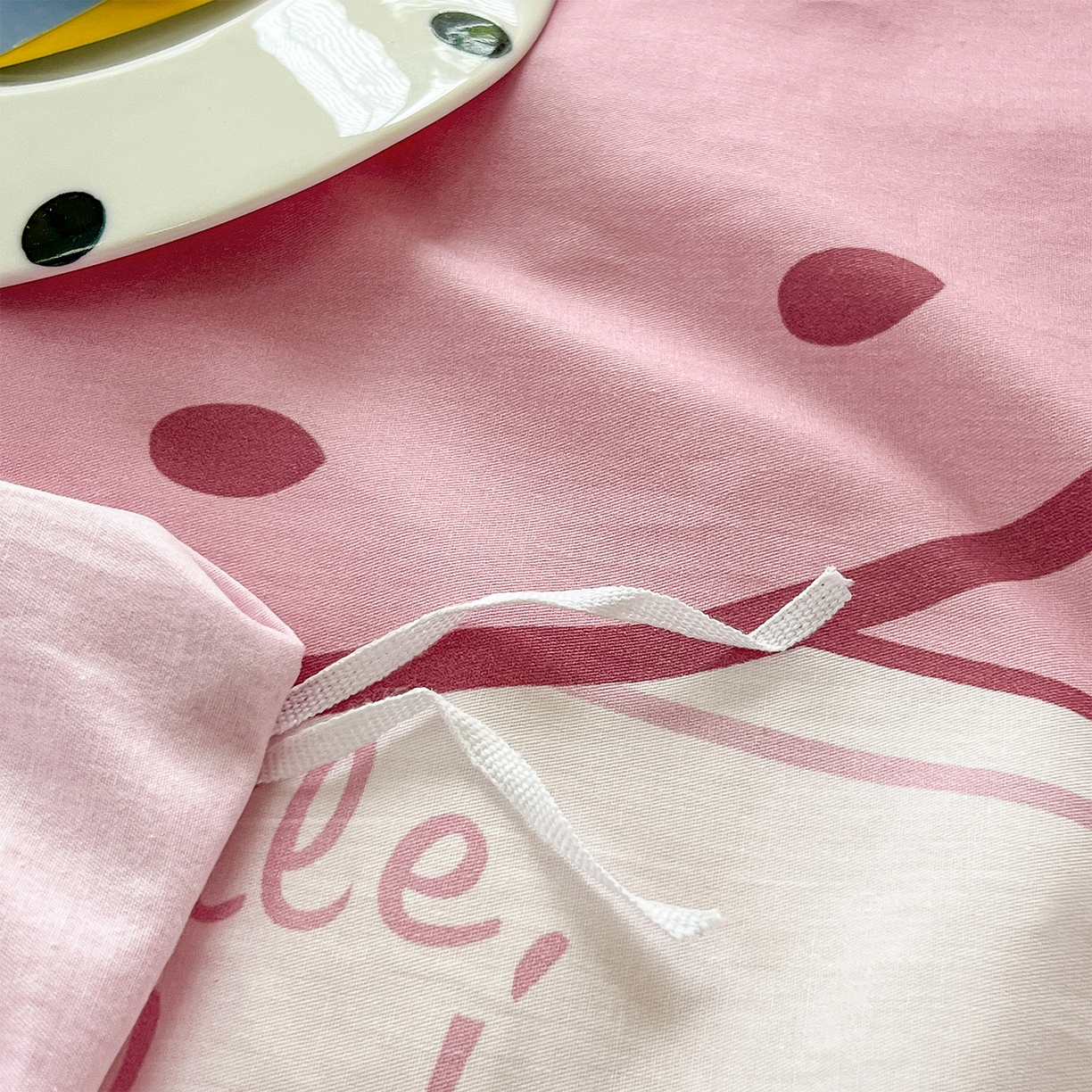 91家纺网 家纺一手货源 找家纺 玉元坊 2025新款正版授权三丽鸥系列全棉纯棉三四件套 基础款 粉兔草莓-基础款