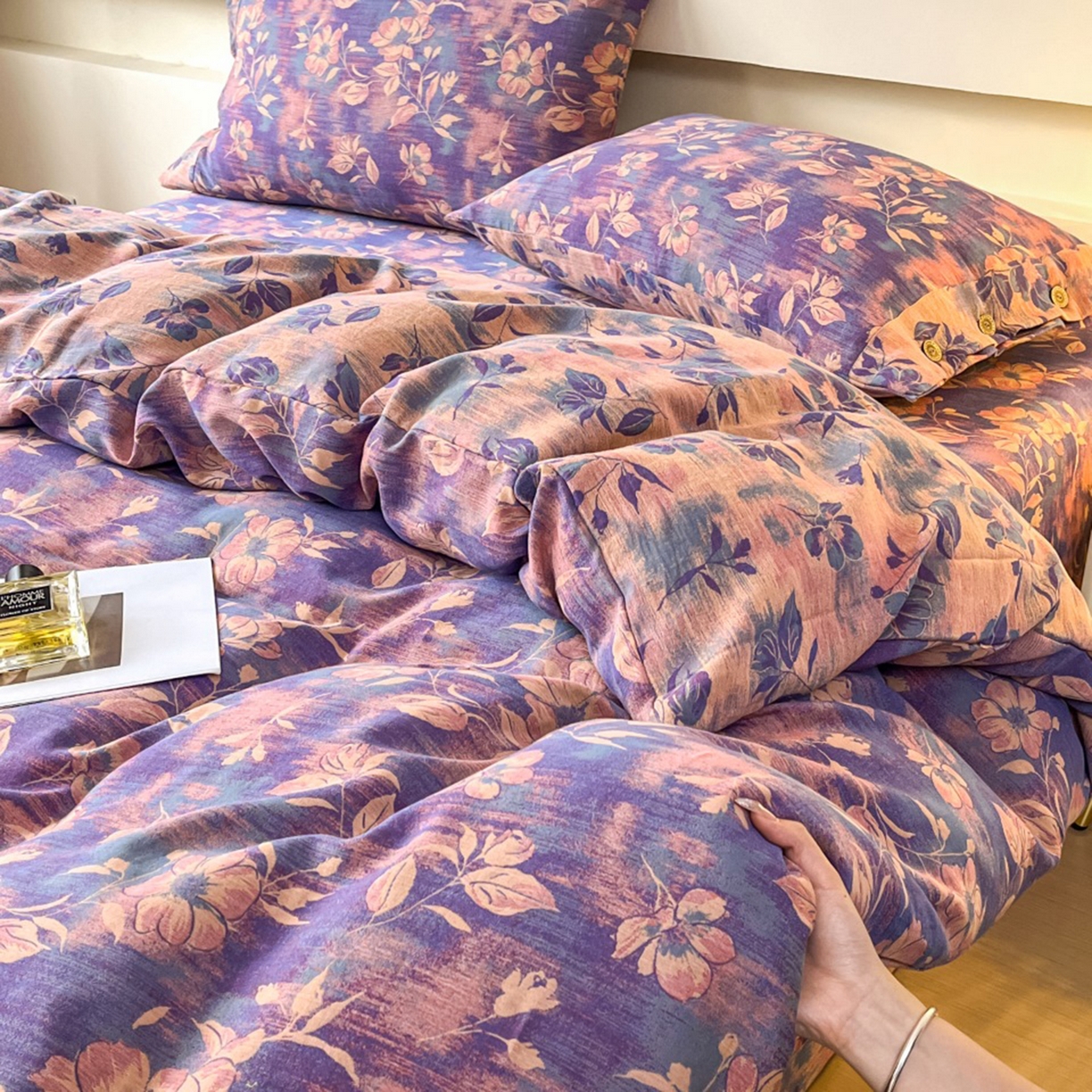 91家纺网 家纺一手货源 找家纺 （总）仰望棉麻双层纱供应链 2026新款全棉色织提花双层纱纽扣款四件套--花海