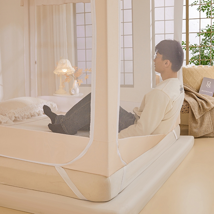 91家纺网 家纺一手货源 找家纺 锦逸家居 2026新款遮光坐床蚊帐 抱抱熊（带遮光帘款）