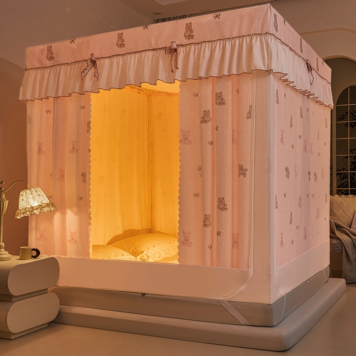 91家纺网 家纺一手货源 找家纺 锦逸家居 2026新款遮光坐床蚊帐 粉粉熊宝（不带遮光帘款）