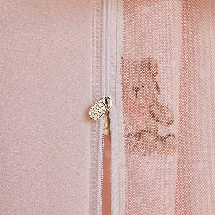 91家纺网 家纺一手货源 找家纺 锦逸家居 2026新款遮光坐床蚊帐 粉粉熊宝（不带遮光帘款）