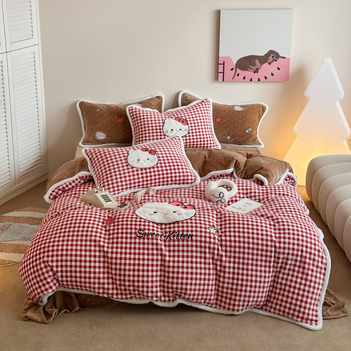 91家纺网 家纺一手货源 找家纺 桃子家居 2026新款A类新年限定兔毛贴布绣猫咪可爱公主兔毛包边工艺款加厚牛奶绒四件套 绒贴布绣-喵喵公主咖