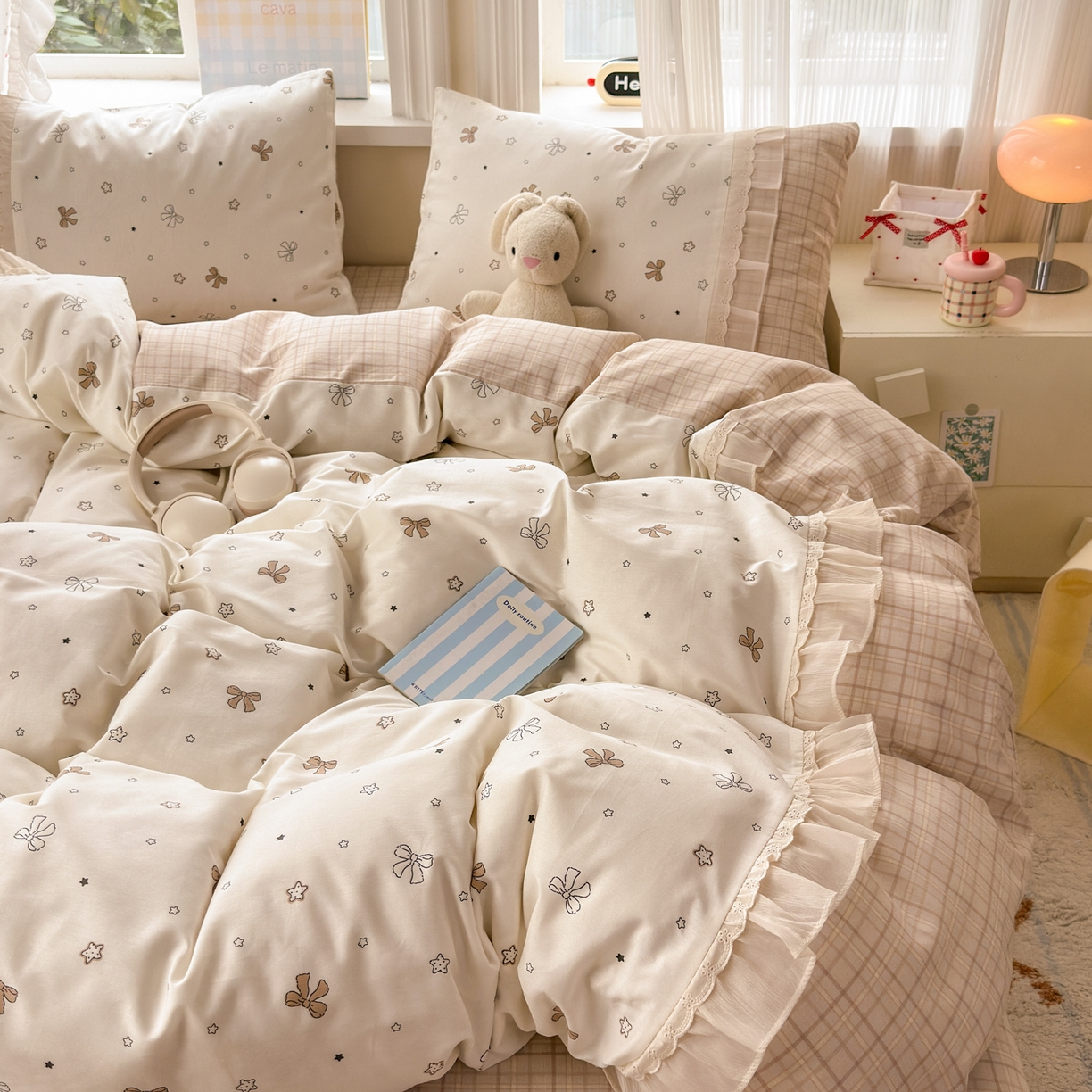 91家纺网 家纺一手货源 找家纺 乐童家纺 2026新款全棉纯棉拼接花边小清新工艺款四件套 凯莉梦境