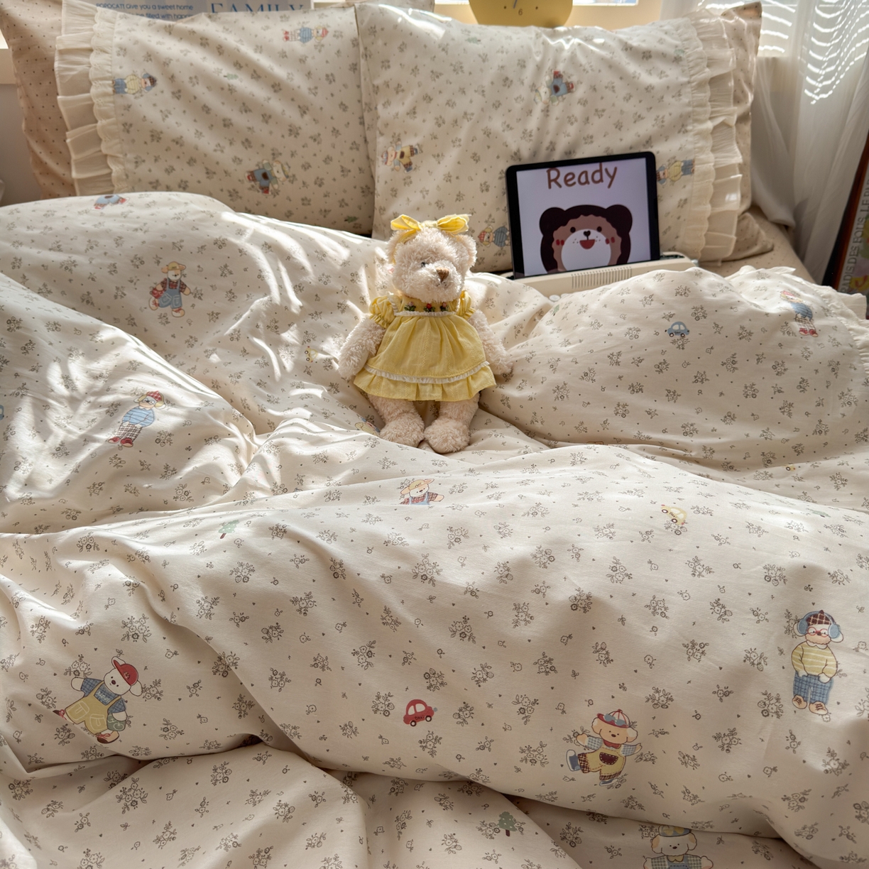 91家纺网 家纺一手货源 找家纺 乐童家纺 2026新款全棉纯棉拼接花边小清新工艺款四件套 口袋故事