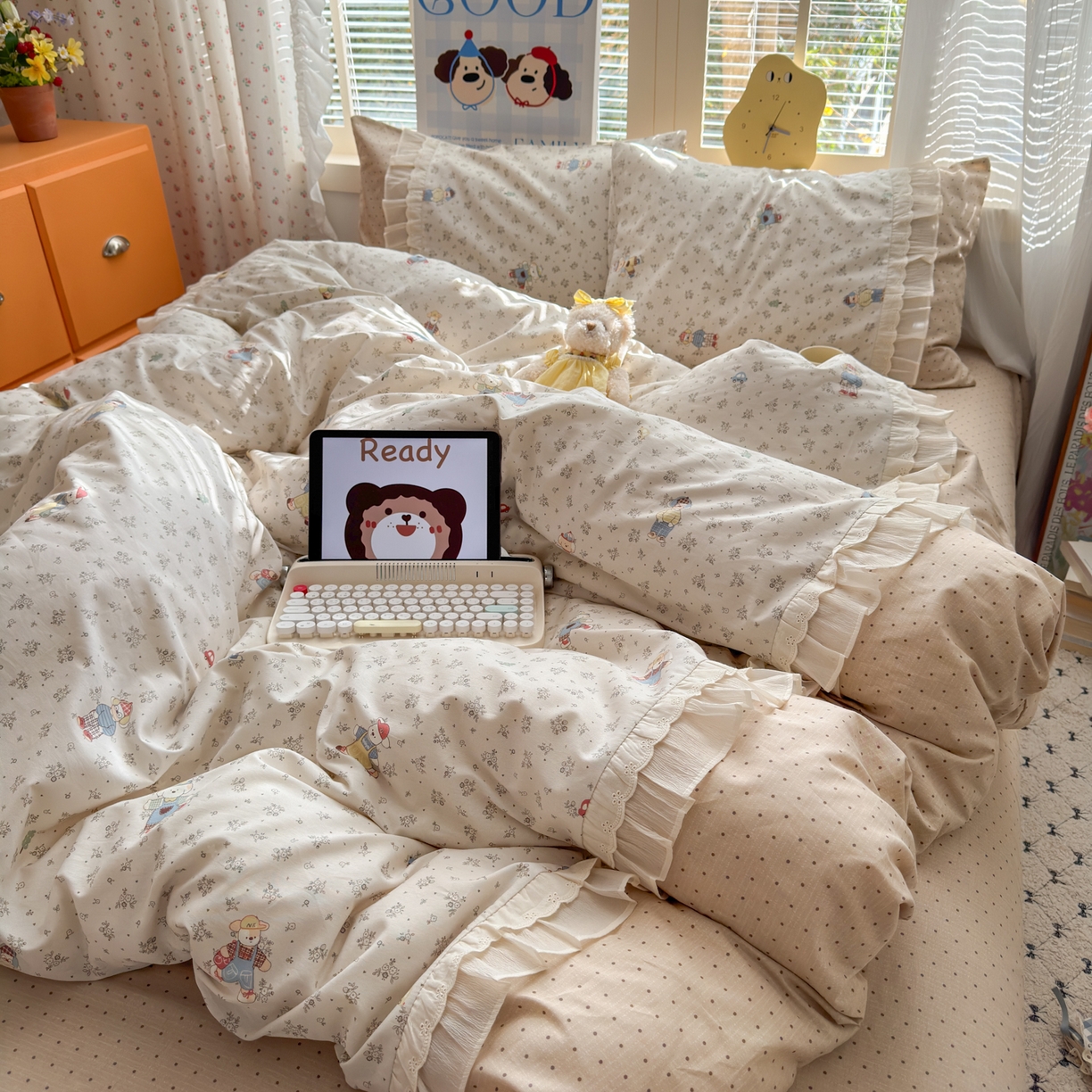 91家纺网 家纺一手货源 找家纺 乐童家纺 2026新款全棉纯棉拼接花边小清新工艺款四件套 口袋故事