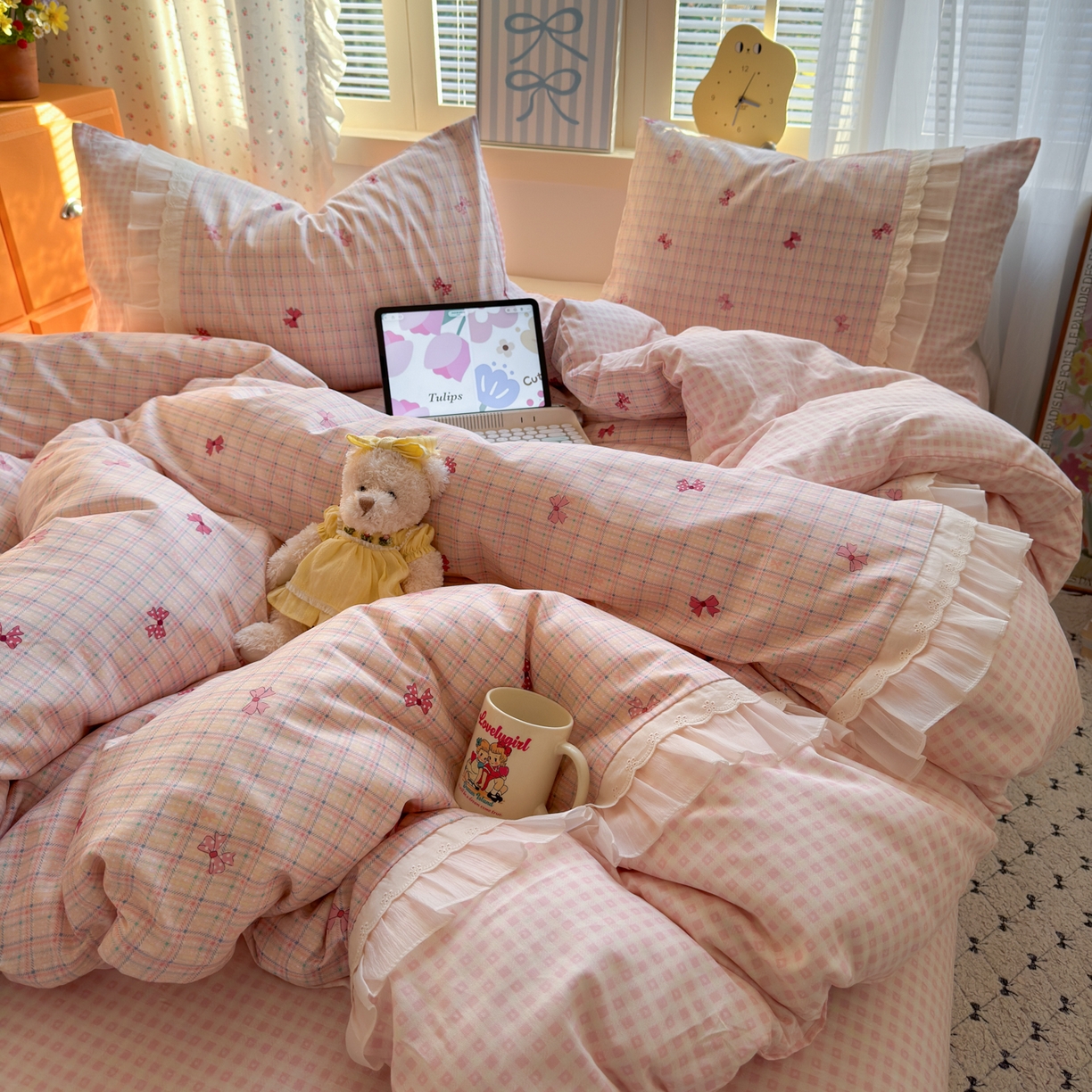 91家纺网 家纺一手货源 找家纺 乐童家纺 2026新款全棉纯棉拼接花边小清新工艺款四件套 梦境手账