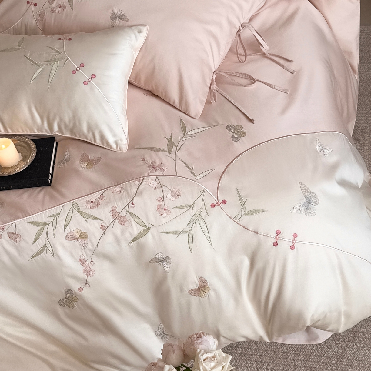 91家纺网 家纺一手货源 找家纺 鹿班家居 2026新款100S长绒棉纯棉精密刺绣系列四件套-花影摇曳 花影摇曳-粉色(标准会员-20元)