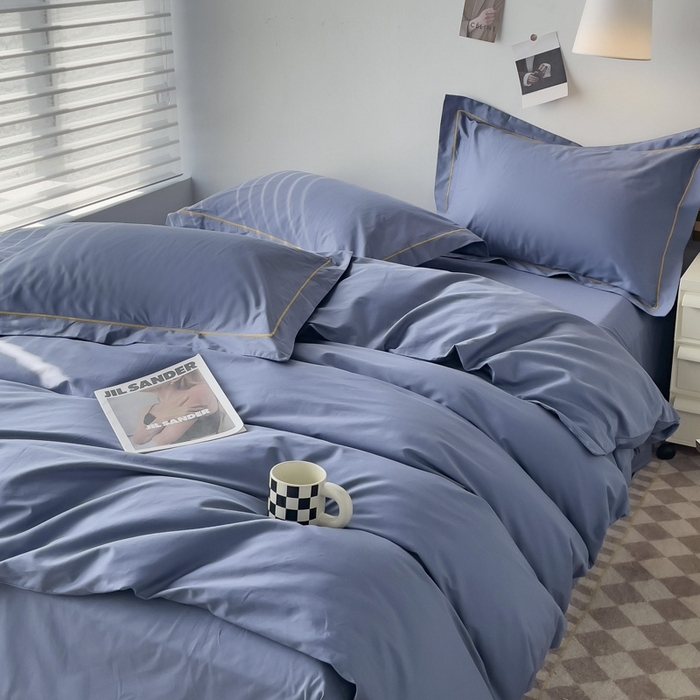 91家纺网 家纺一手货源 找家纺 锦彩家居 2026新款40支正宗13372双拼纯色全棉四件套酒店宾馆民宿学生三件套（可定制）标准号的床单是圆角吊边；小号和加大的床单都是直角 宾利蓝