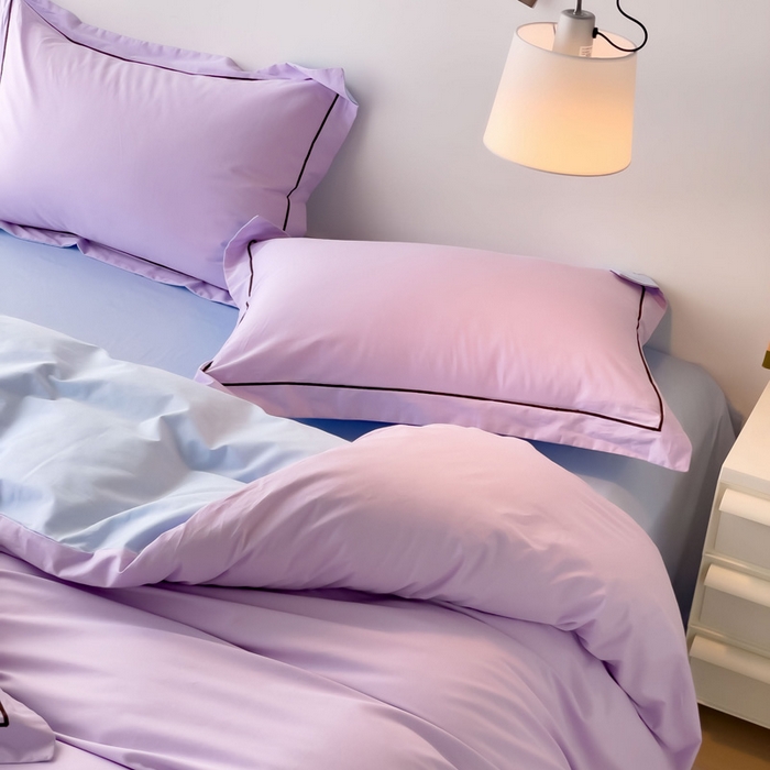91家纺网 家纺一手货源 找家纺 锦彩家居 2026新款40支正宗13372双拼纯色全棉四件套酒店宾馆民宿学生三件套（可定制）标准号的床单是圆角吊边；小号和加大的床单都是直角 浅紫-天蓝