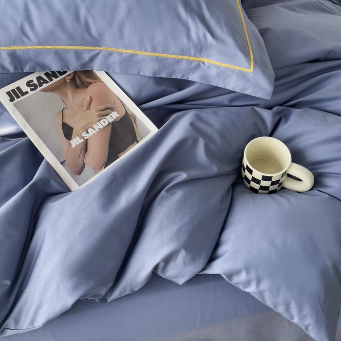 91家纺网 家纺一手货源 找家纺 锦彩家居 2026新款40支正宗13372双拼纯色全棉四件套酒店宾馆民宿学生三件套（可定制）标准号的床单是圆角吊边；小号和加大的床单都是直角 宾利蓝