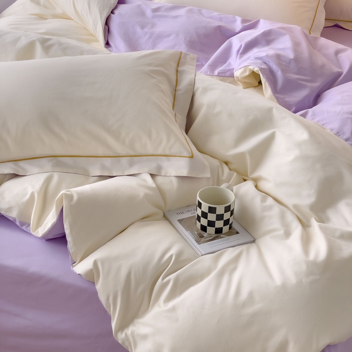 91家纺网 家纺一手货源 找家纺 锦彩家居 2026新款40支正宗13372双拼纯色全棉四件套酒店宾馆民宿学生三件套（可定制）标准号的床单是圆角吊边；小号和加大的床单都是直角 奶昔白-浅紫