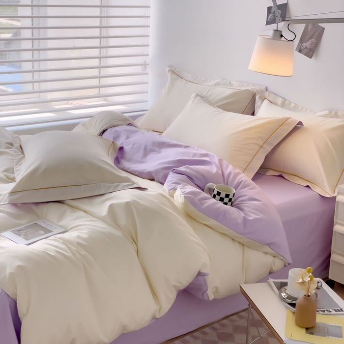 91家纺网 家纺一手货源 找家纺 锦彩家居 2026新款40支正宗13372双拼纯色全棉四件套酒店宾馆民宿学生三件套（可定制）标准号的床单是圆角吊边；小号和加大的床单都是直角 奶昔白-浅紫