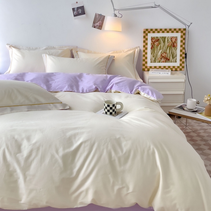 91家纺网 家纺一手货源 找家纺 锦彩家居 2026新款40支正宗13372双拼纯色全棉四件套酒店宾馆民宿学生三件套（可定制）标准号的床单是圆角吊边；小号和加大的床单都是直角 奶昔白-浅紫
