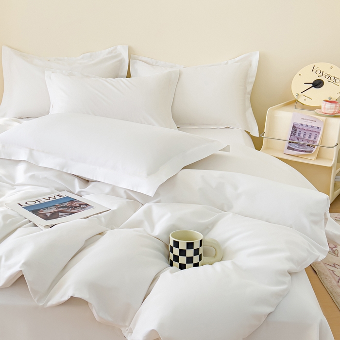 91家纺网 家纺一手货源 找家纺 锦彩家居 2026新款40支正宗13372双拼纯色全棉四件套酒店宾馆民宿学生三件套（可定制）标准号的床单是圆角吊边；小号和加大的床单都是直角 拉链款纯白--枕套不含一字绣