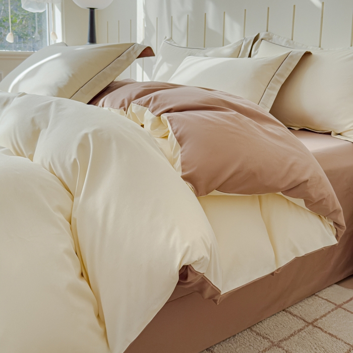 91家纺网 家纺一手货源 找家纺 锦彩家居 2026新款40支正宗13372双拼纯色全棉四件套酒店宾馆民宿学生三件套（可定制）标准号的床单是圆角吊边；小号和加大的床单都是直角 奶昔白-摩卡
