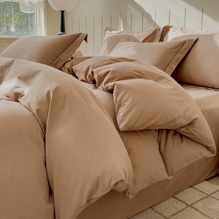 91家纺网 家纺一手货源 找家纺 锦彩家居 2026新款40支正宗13372双拼纯色全棉四件套酒店宾馆民宿学生三件套（可定制）标准号的床单是圆角吊边；小号和加大的床单都是直角 摩卡