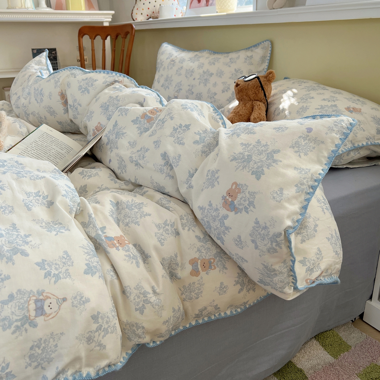 91家纺网 家纺一手货源 找家纺 典曼家纺 2026新款全棉纯棉有氧双层纱贝壳边四件套 贝壳边森林兔