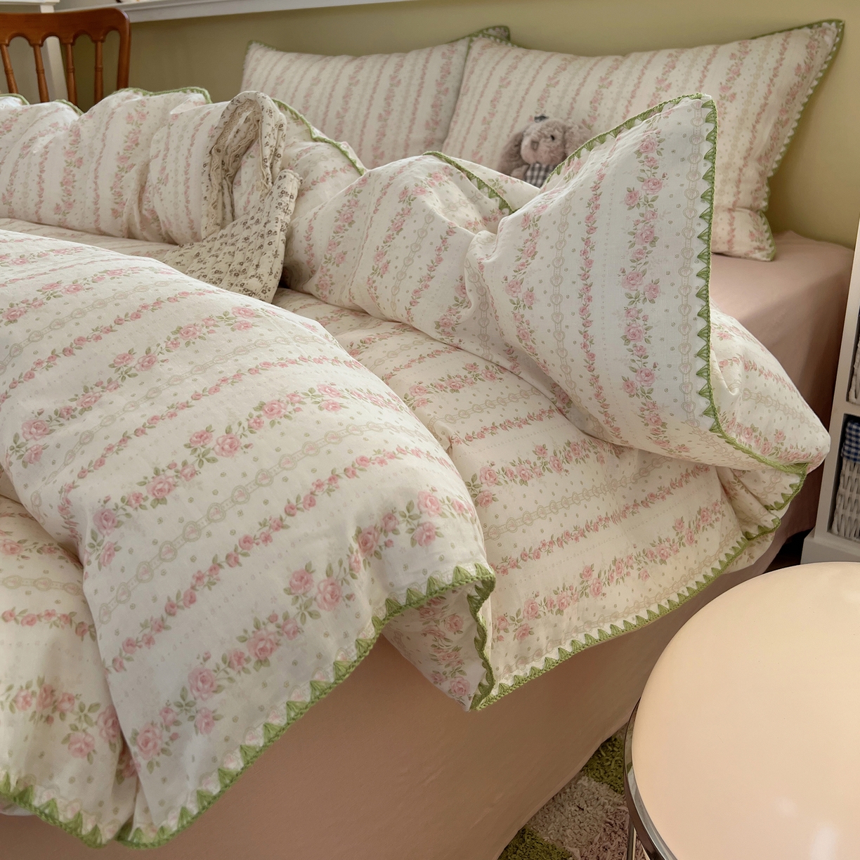 91家纺网 家纺一手货源 找家纺 典曼家纺 2026新款全棉纯棉有氧双层纱贝壳边四件套 贝壳边亭亭玉立