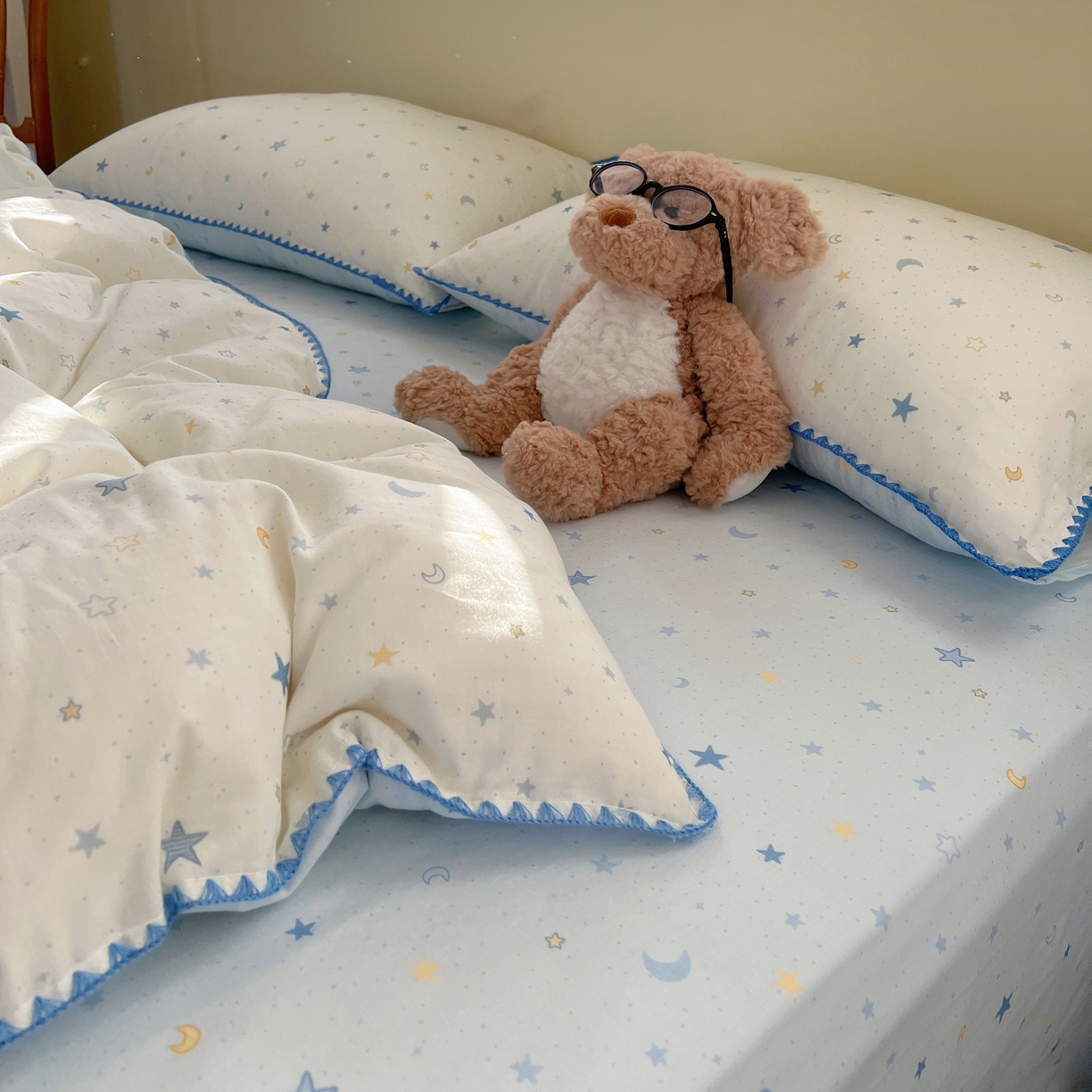 91家纺网 家纺一手货源 找家纺 典曼家纺 2026新款全棉纯棉有氧双层纱贝壳边四件套 贝壳边星月