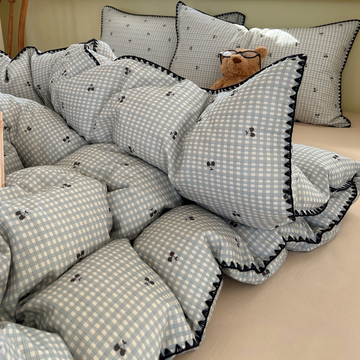 91家纺网 家纺一手货源 找家纺 典曼家纺 2026新款全棉纯棉有氧双层纱贝壳边四件套 贝壳边艾米莉