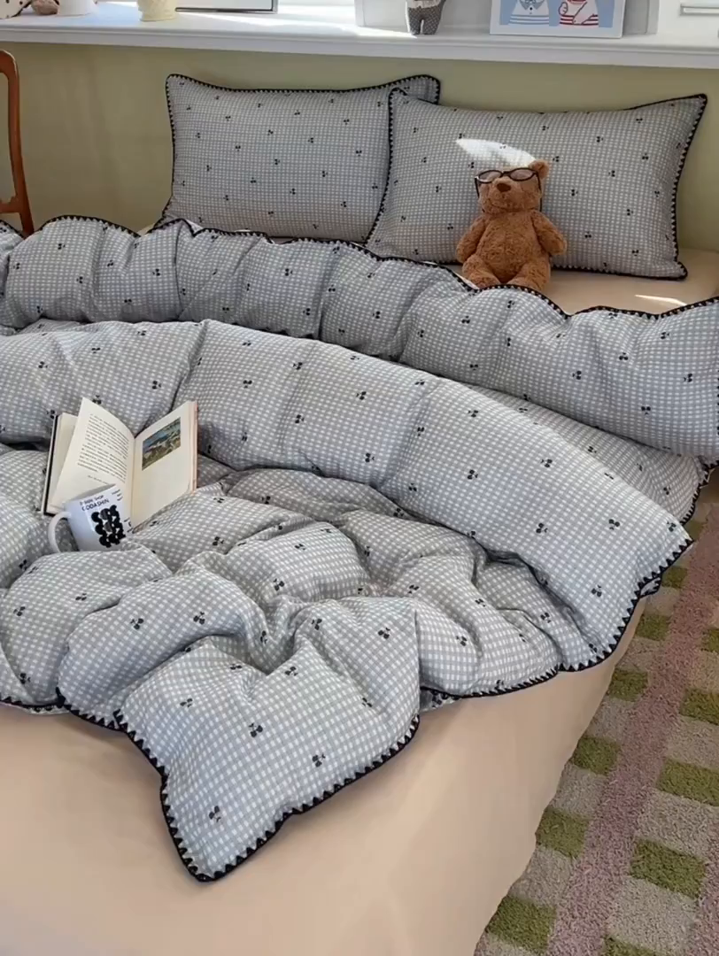 91家纺网 家纺一手货源 找家纺 典曼家纺 2026新款全棉纯棉有氧双层纱贝壳边四件套 贝壳边艾米莉