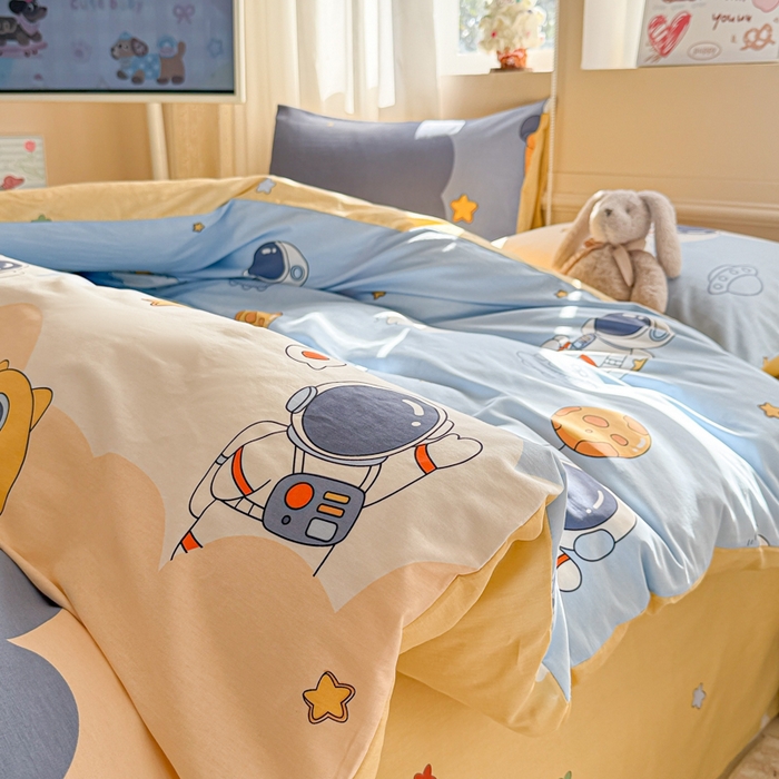 91家纺网 家纺一手货源 找家纺 典曼家纺 2026新款全棉印花四件套-系列二 蓝星太空人