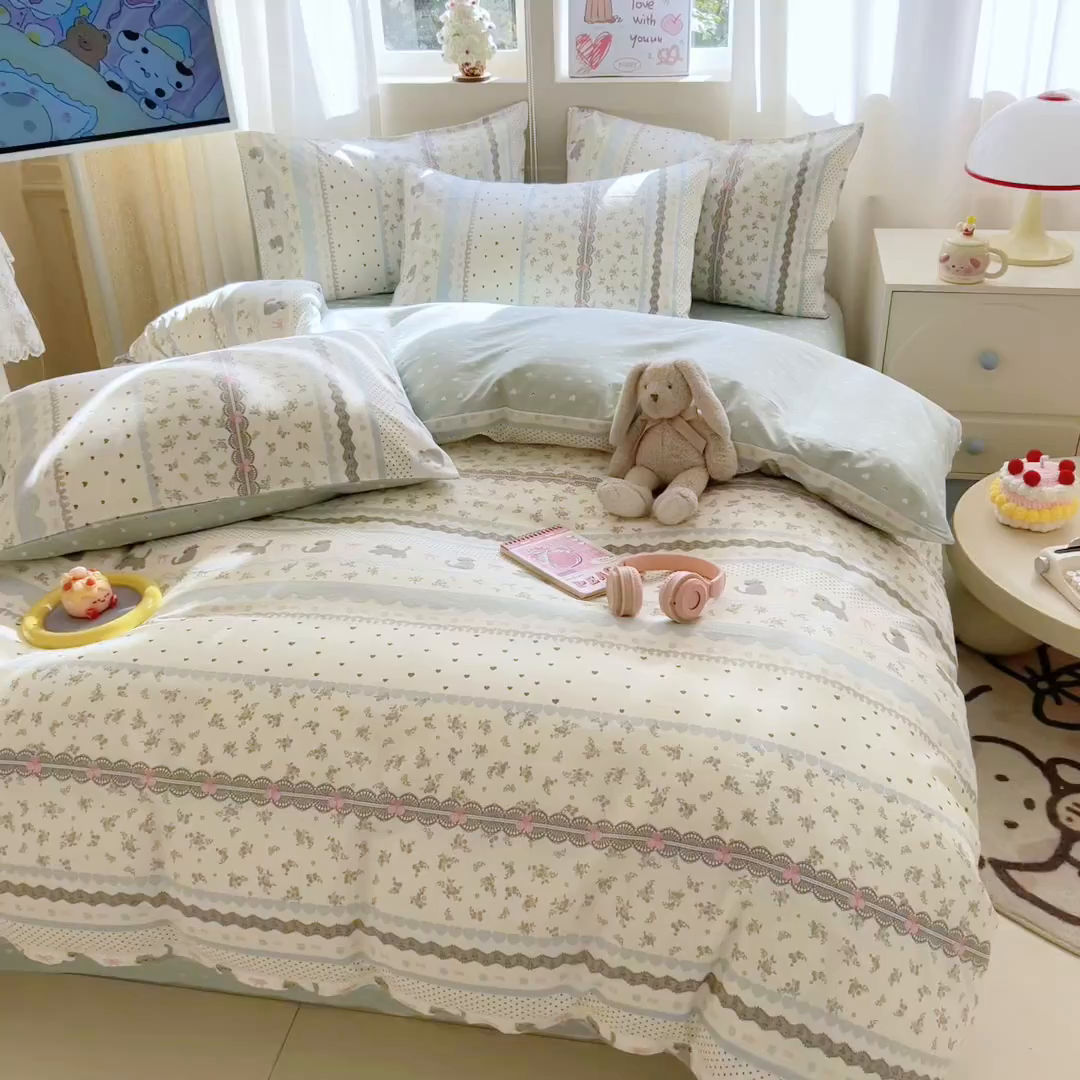 91家纺网 家纺一手货源 找家纺 典曼家纺 2026新款全棉印花四件套-系列二 小猫时光兰