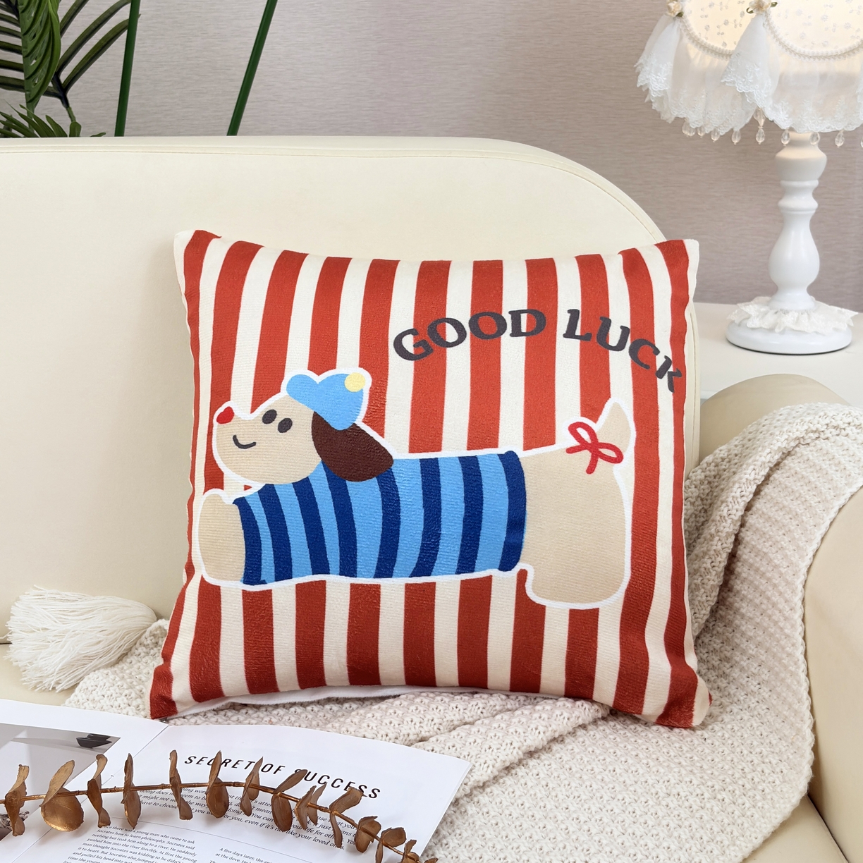 晟利凯枕芯 2026新款卡通萌趣抱枕枕头枕芯 好运狗