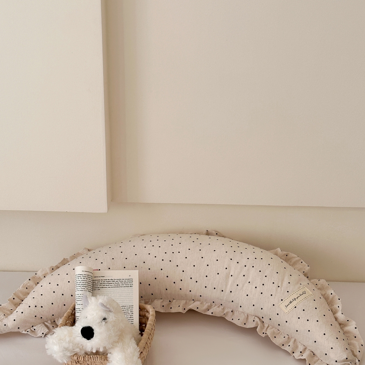 （总）伟邦枕芯 2026新款全棉花边月亮棉麻抱枕