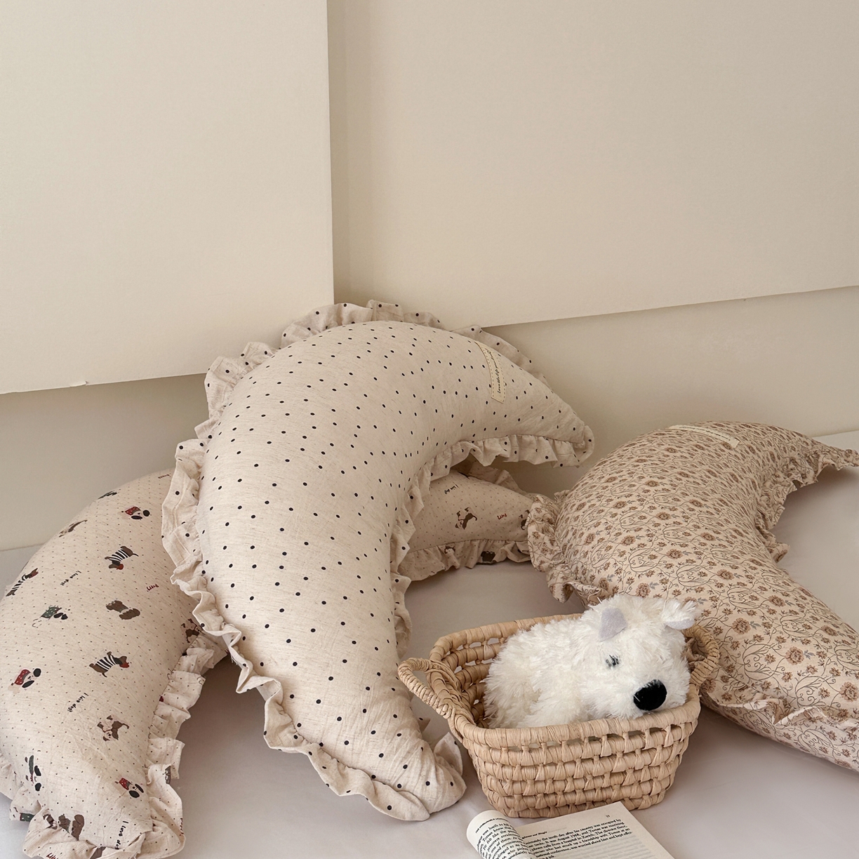 91家纺网 家纺一手货源 找家纺 伟邦枕芯 2026新款全棉花边月亮棉麻抱枕 薰衣草蓝