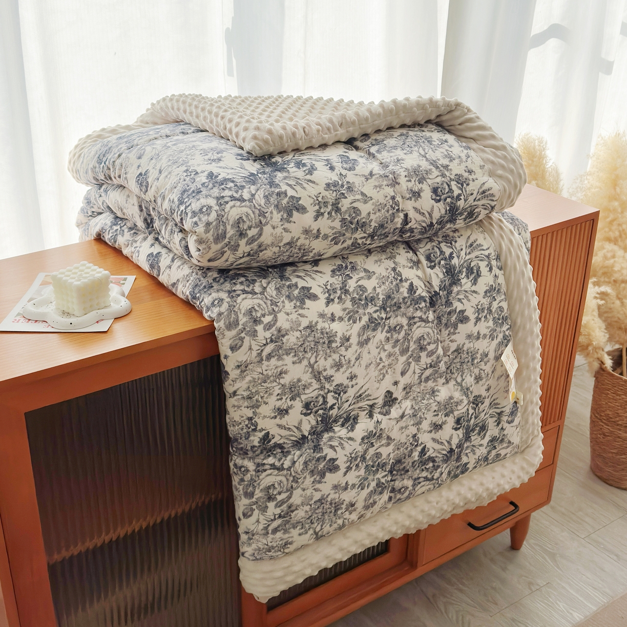 91家纺网 家纺一手货源 找家纺 （总）博尔菲 2026新款全棉数码印花双层纱豆豆被