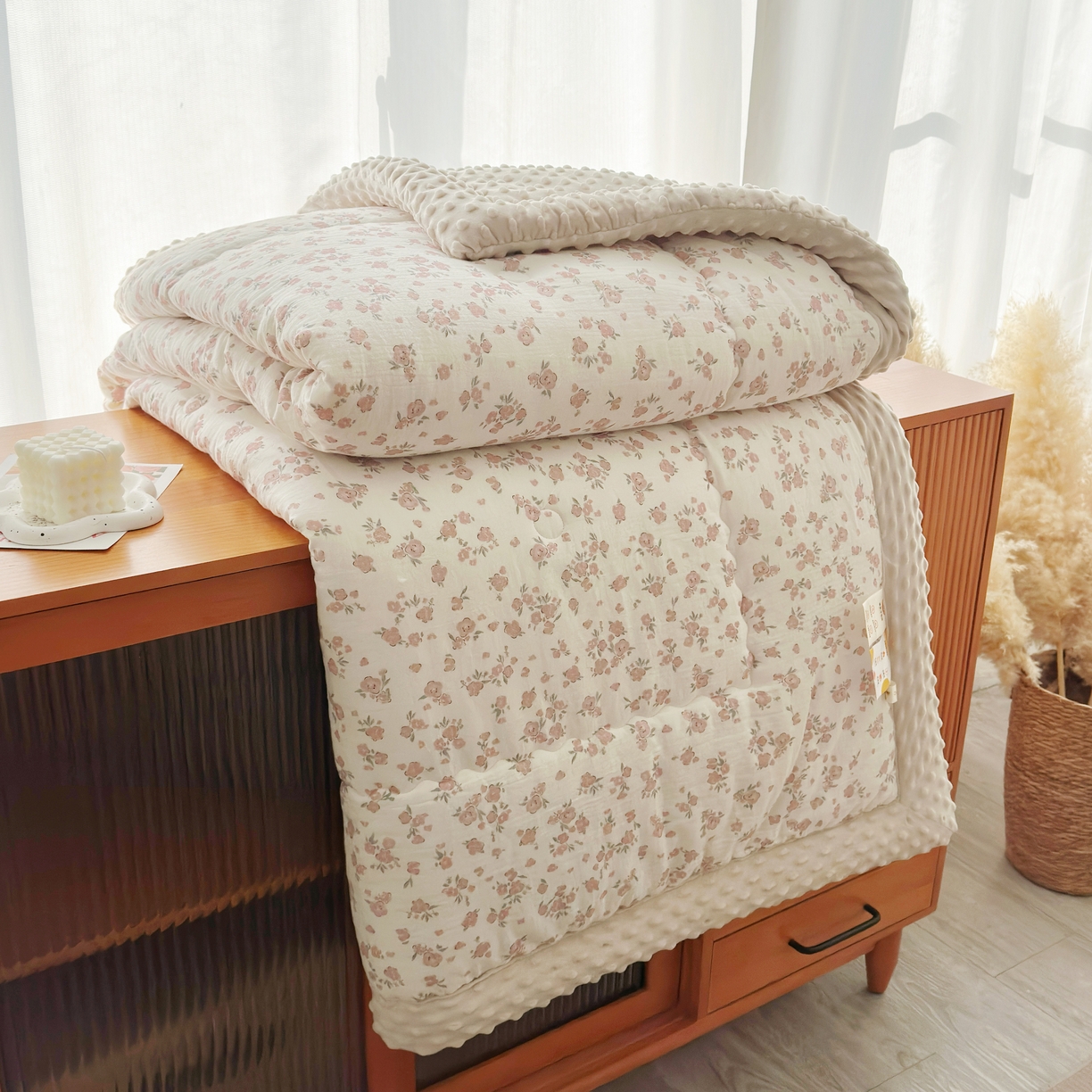 91家纺网 家纺一手货源 找家纺 （总）博尔菲 2026新款全棉数码印花双层纱豆豆被