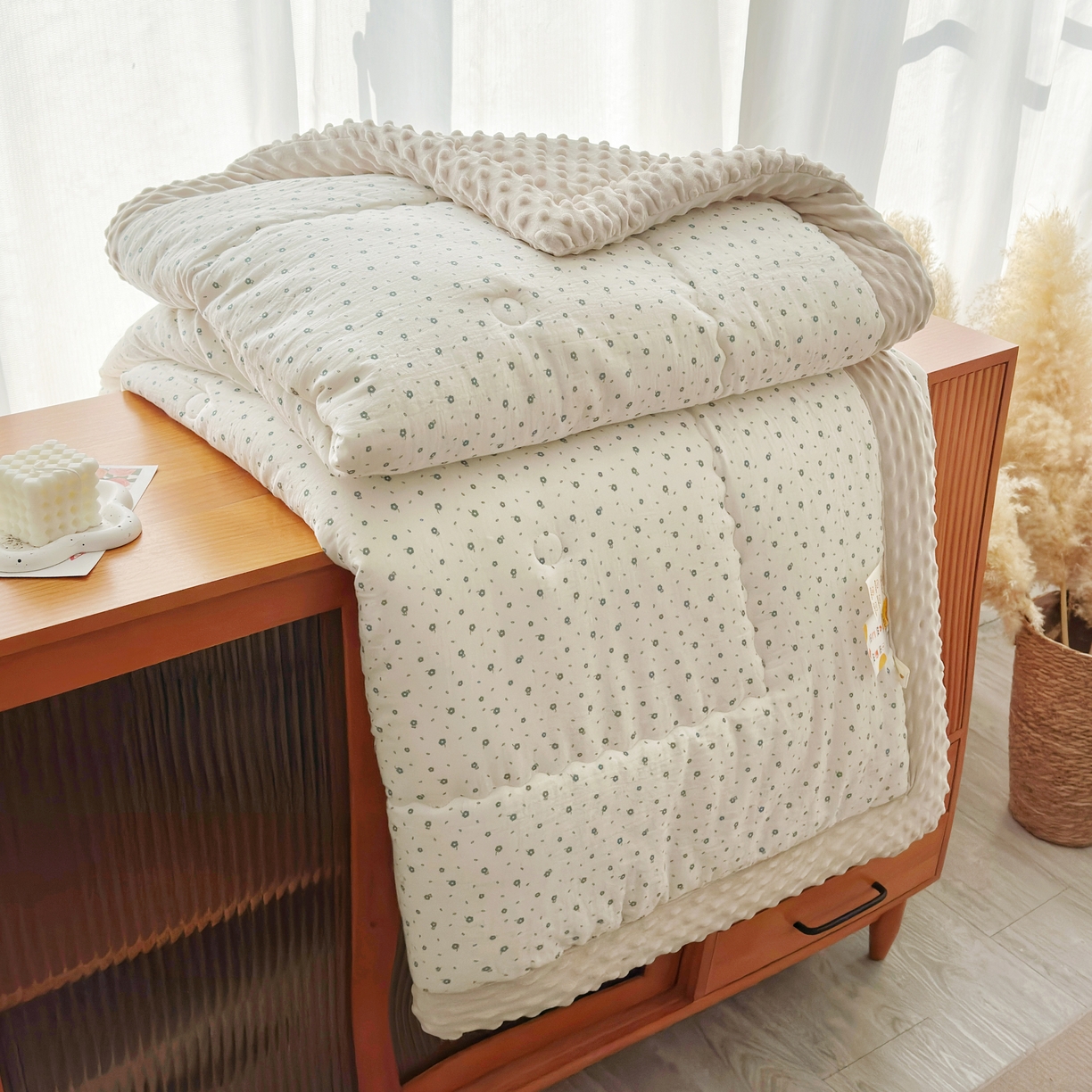 91家纺网 家纺一手货源 找家纺 （总）博尔菲 2026新款全棉数码印花双层纱豆豆被