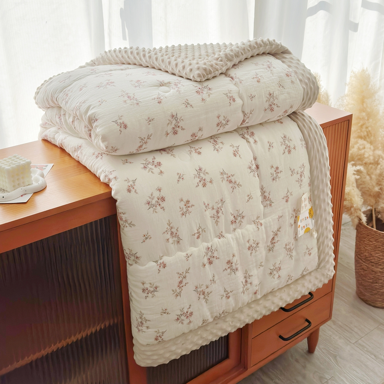 91家纺网 家纺一手货源 找家纺 （总）博尔菲 2026新款全棉数码印花双层纱豆豆被