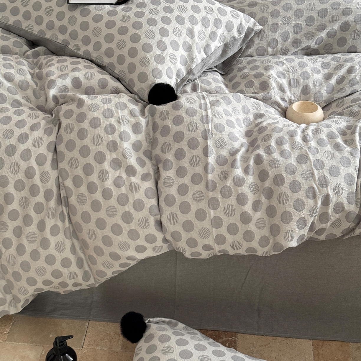 91家纺网 家纺一手货源 找家纺 淑女公社家纺 2026春夏新款全棉提花色织套件-甜甜圈 甜甜圈 -灰