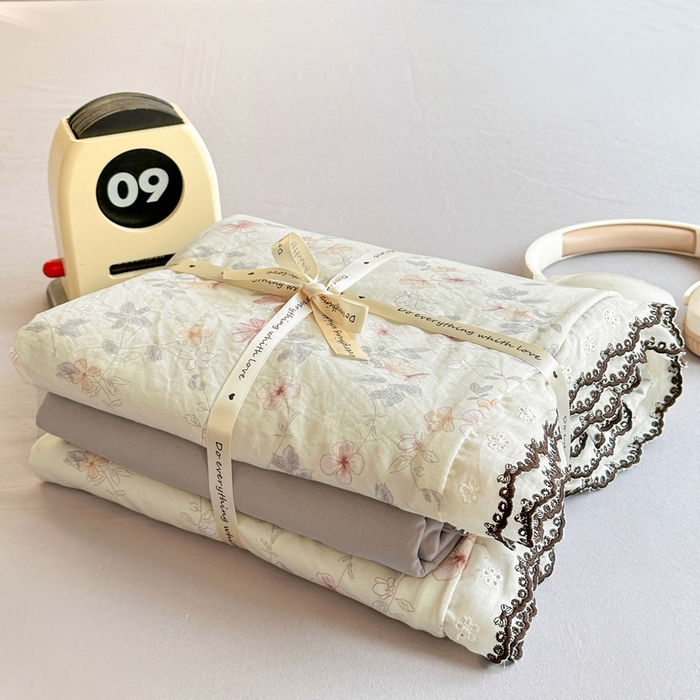 91家纺网 家纺一手货源 找家纺 芯贝儿 2026新款A类仿棉古法水洗棉复古法式花边四件套（提供买家秀） 花梦