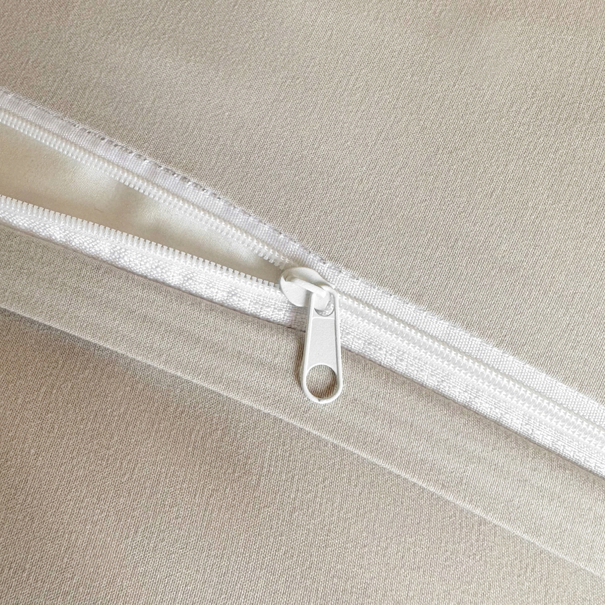 91家纺网 家纺一手货源 找家纺 麦空家居 2026新款提花大拼角贴布水洗棉四件套 奶油粉