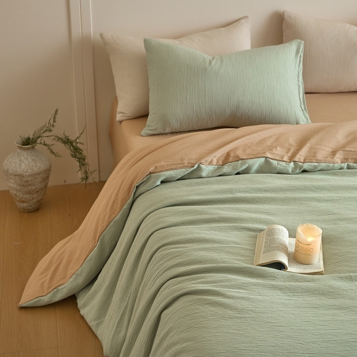 91家纺网 家纺一手货源 找家纺 麦空家居 2025新款无印风竹麻皱纱简约纯色四件套 果绿-卡其
