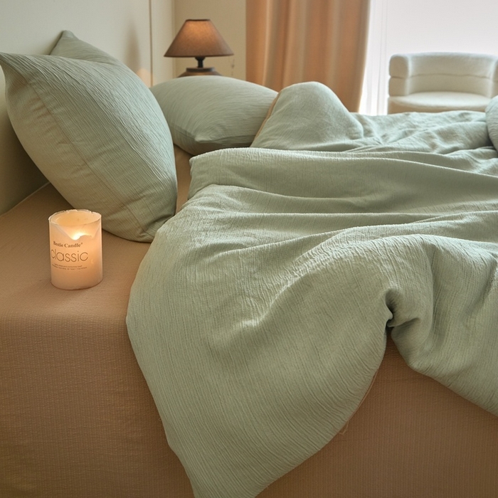 91家纺网 家纺一手货源 找家纺 麦空家居 2025新款无印风竹麻皱纱简约纯色四件套 果绿-卡其