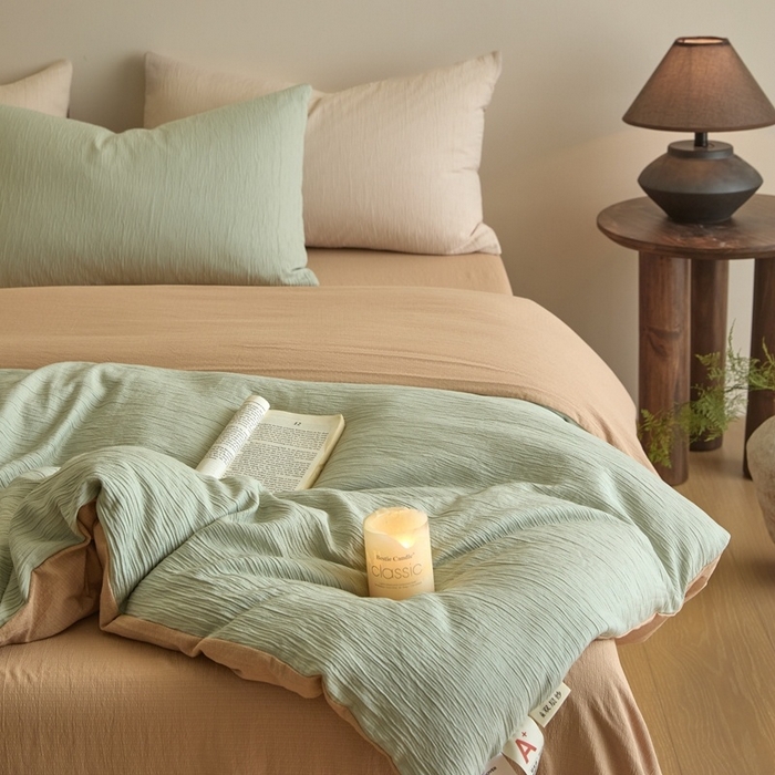 91家纺网 家纺一手货源 找家纺 麦空家居 2025新款无印风竹麻皱纱简约纯色四件套 果绿-卡其