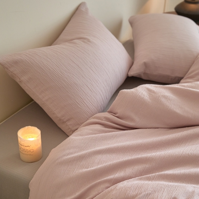 91家纺网 家纺一手货源 找家纺 麦空家居 2025新款无印风竹麻皱纱简约纯色四件套 奶油粉-山灰