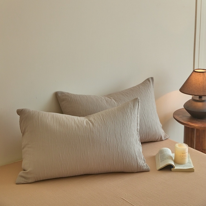 91家纺网 家纺一手货源 找家纺 麦空家居 2025新款无印风竹麻皱纱简约纯色四件套 珍珠灰-卡其