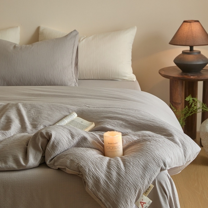 91家纺网 家纺一手货源 找家纺 麦空家居 2025新款无印风竹麻皱纱简约纯色四件套 珍珠灰独版