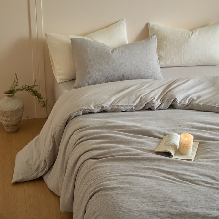 91家纺网 家纺一手货源 找家纺 麦空家居 2025新款无印风竹麻皱纱简约纯色四件套 珍珠灰独版