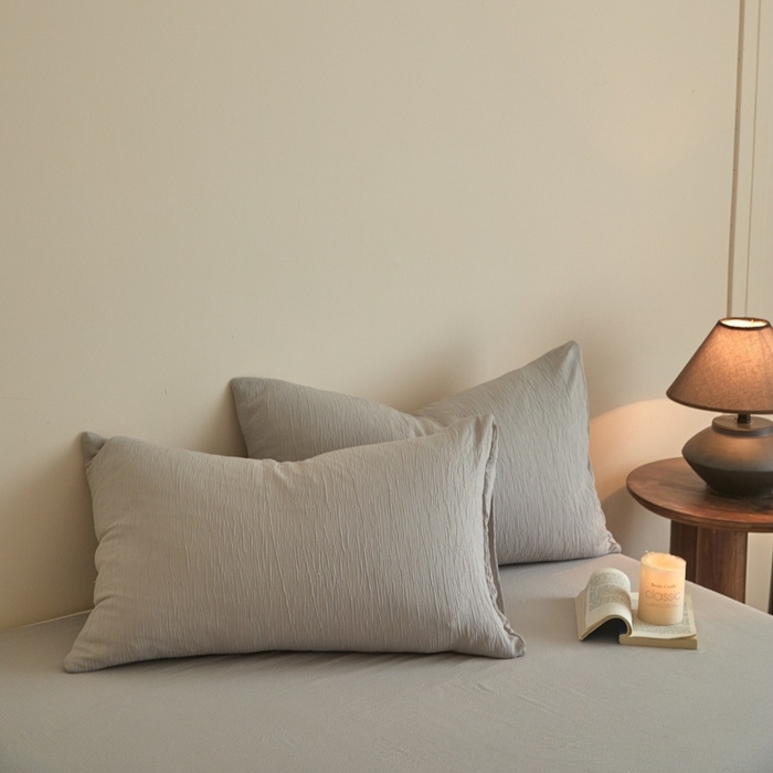 91家纺网 家纺一手货源 找家纺 麦空家居 2025新款无印风竹麻皱纱简约纯色四件套 珍珠灰独版