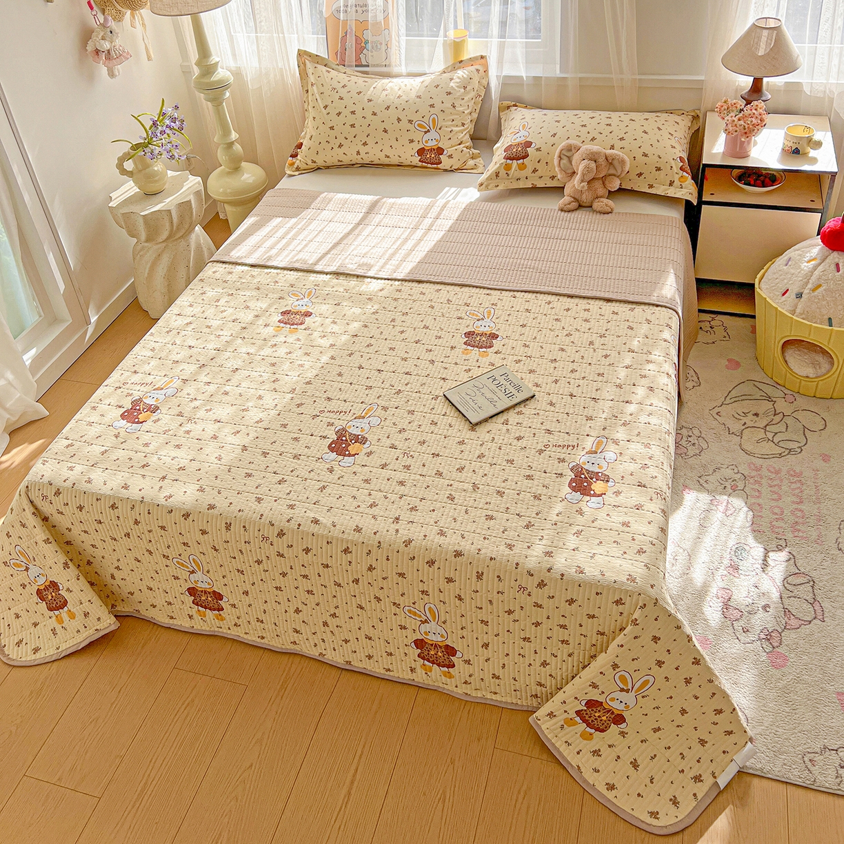 91家纺网 家纺一手货源 找家纺 仟网汇 2026新款亲肤舒适仿棉印花床盖四件套 萌萌兔