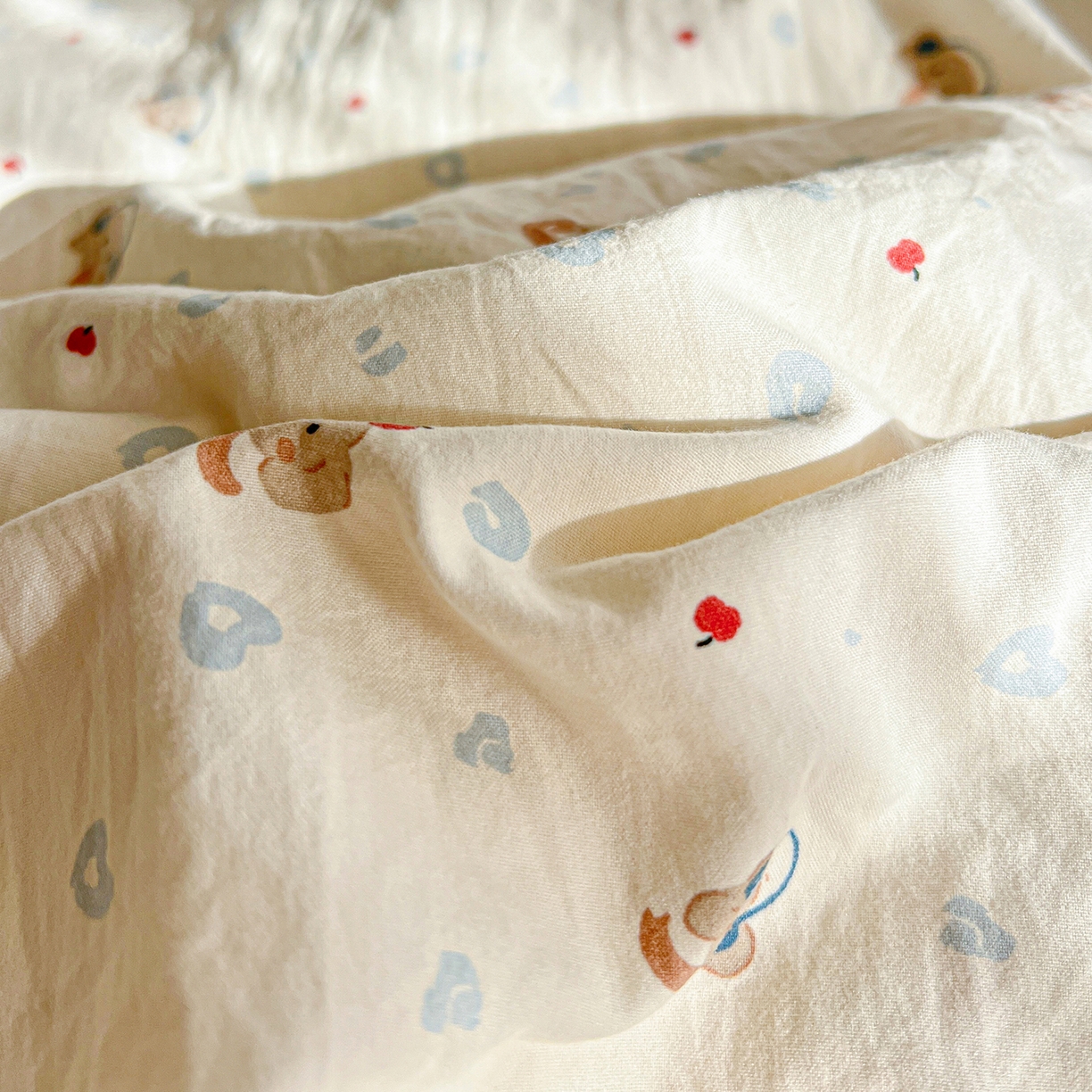 91家纺网 家纺一手货源 找家纺 仟网汇 2026新款亲肤舒适仿棉印花床盖四件套 泡芙小象