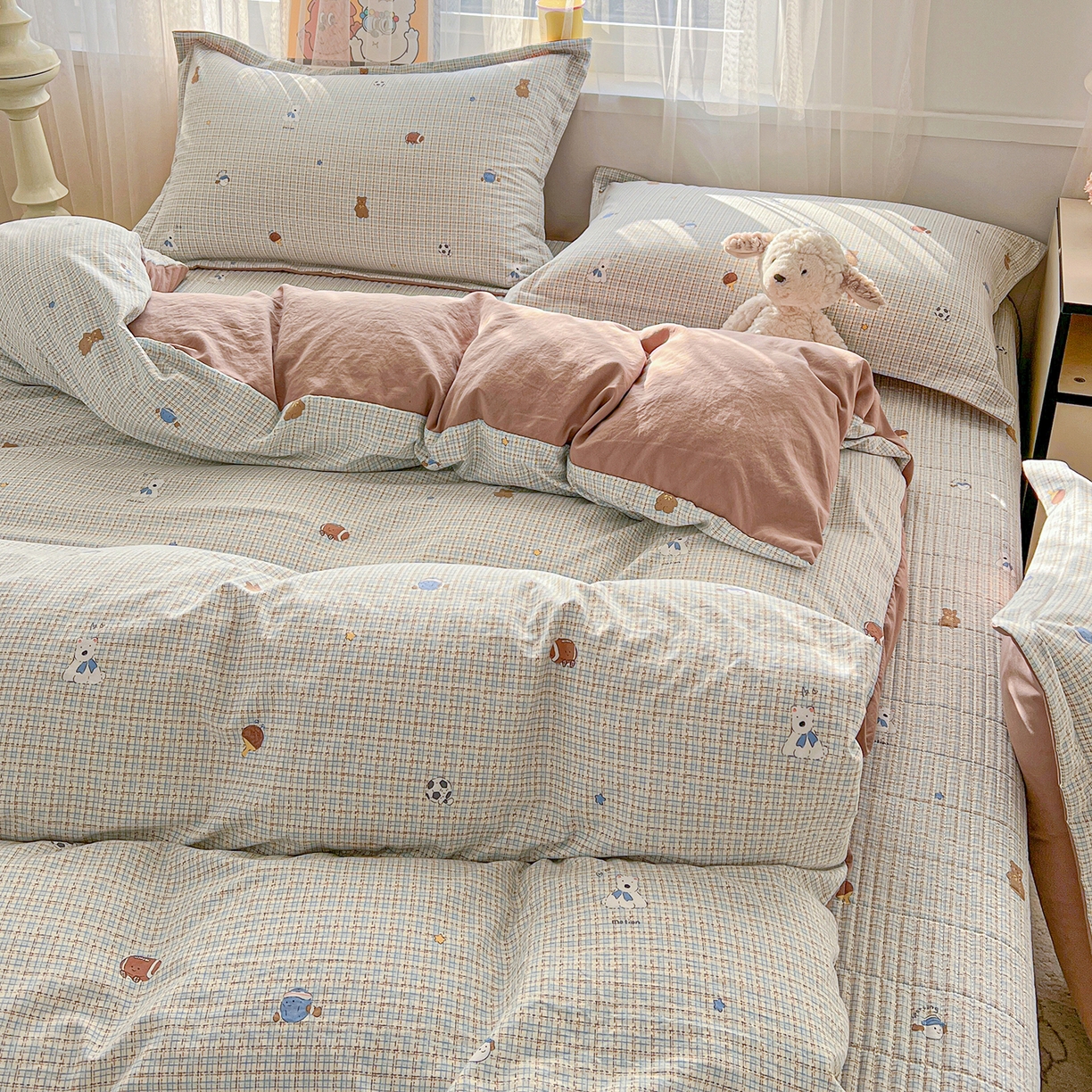 91家纺网 家纺一手货源 找家纺 仟网汇 2026新款亲肤舒适仿棉印花床盖四件套 奇奇