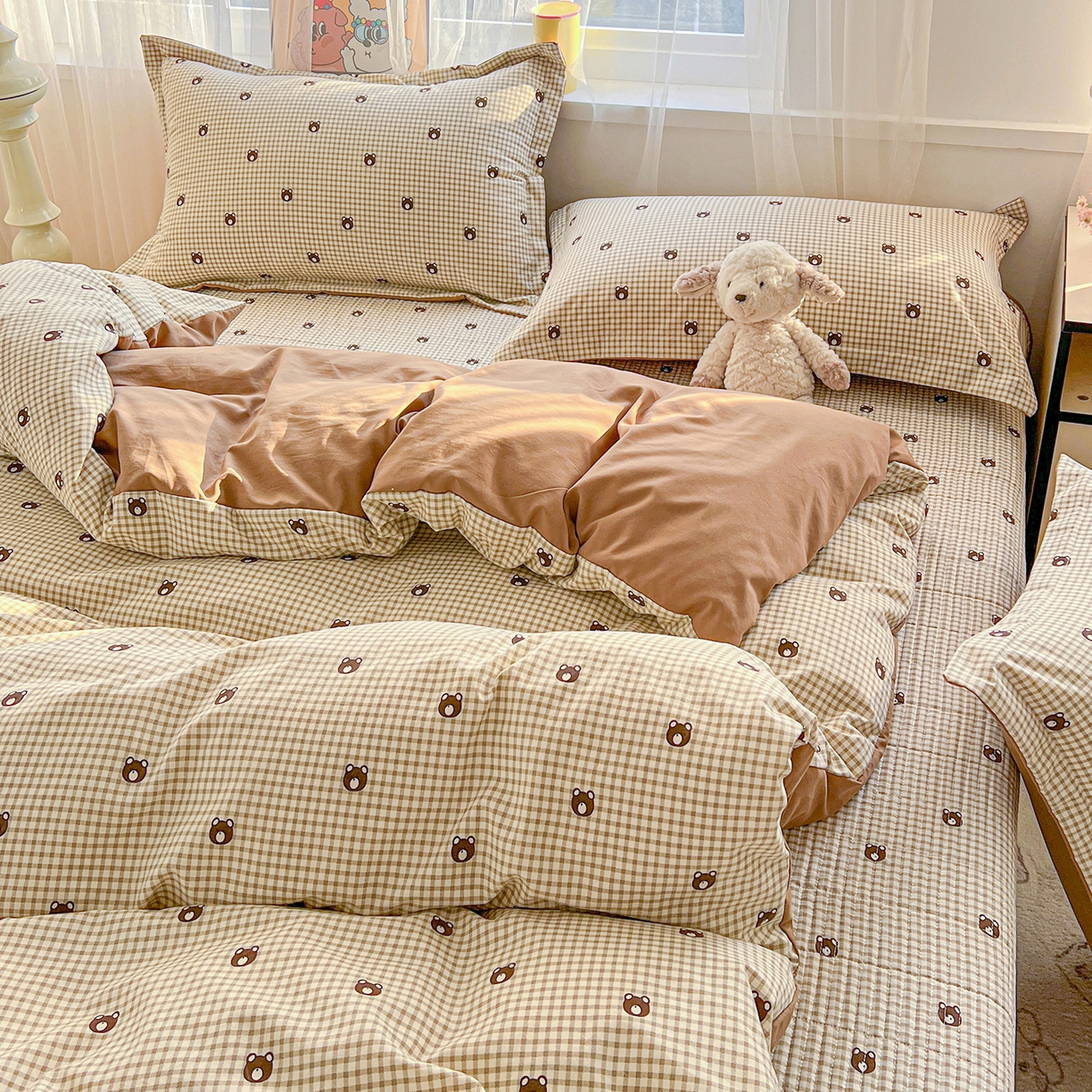 91家纺网 家纺一手货源 找家纺 仟网汇 2026新款亲肤舒适仿棉印花床盖四件套 小熊头