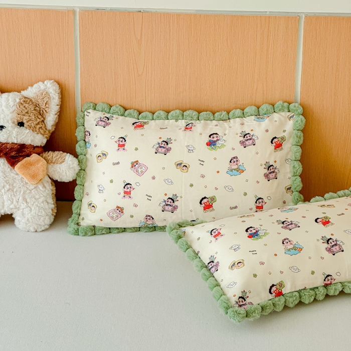 91家纺网 家纺一手货源 找家纺 金丝鸟家纺 2026新款全棉双层纱毛球款枕套多规格儿童枕套 吐司乐园